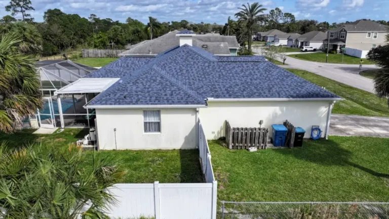 Emergency roof repair experts in Melbourne Beach ready for fast leak response